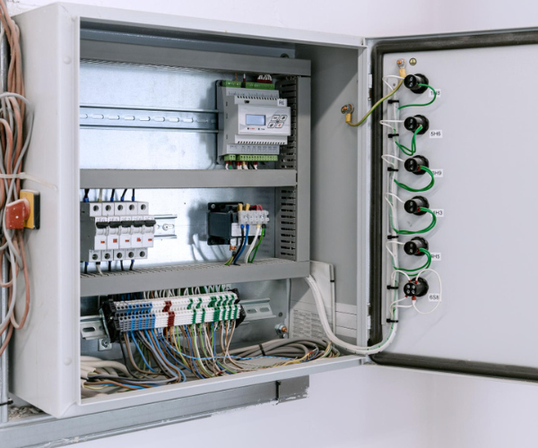Feeder Pillar 4 Way 6 Way Panel